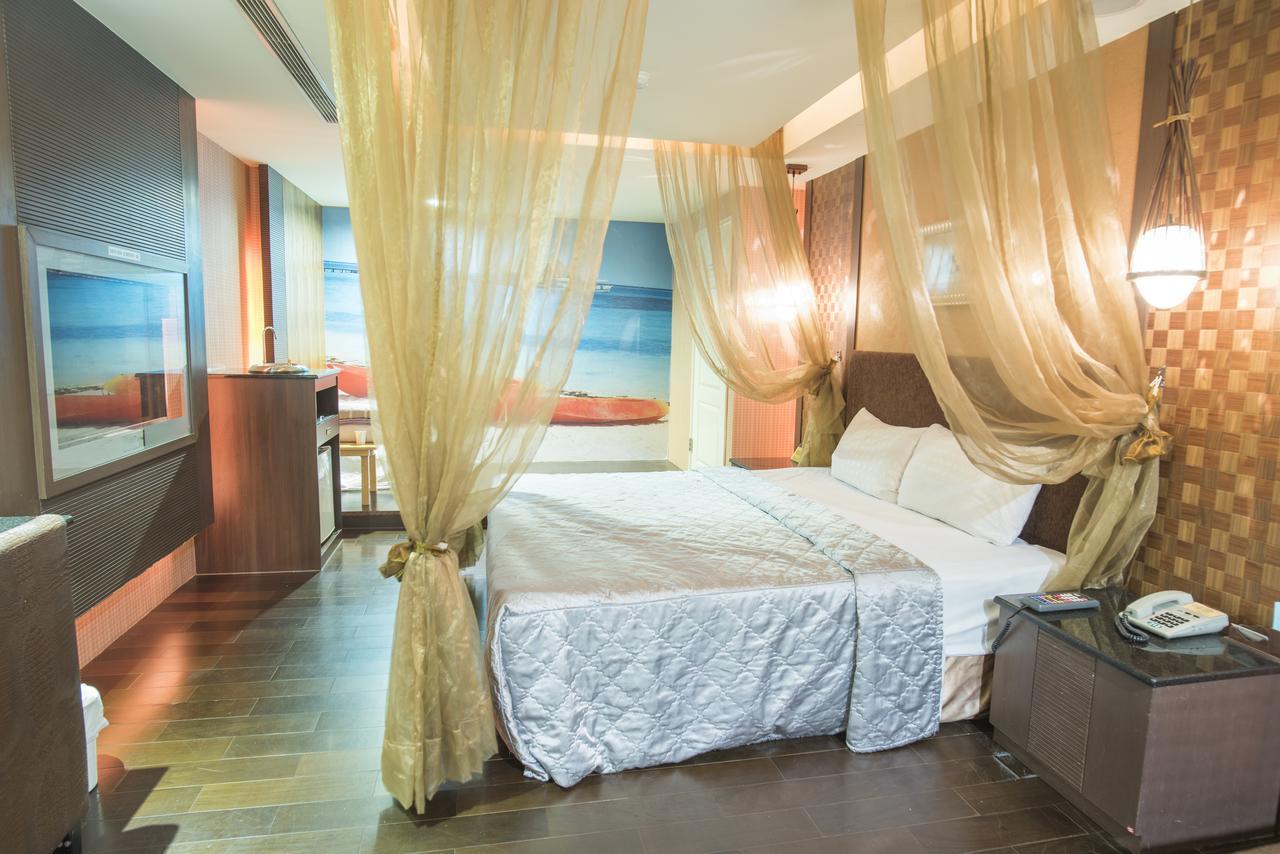 Alexander Motel Καοσιούνγκ Εξωτερικό φωτογραφία