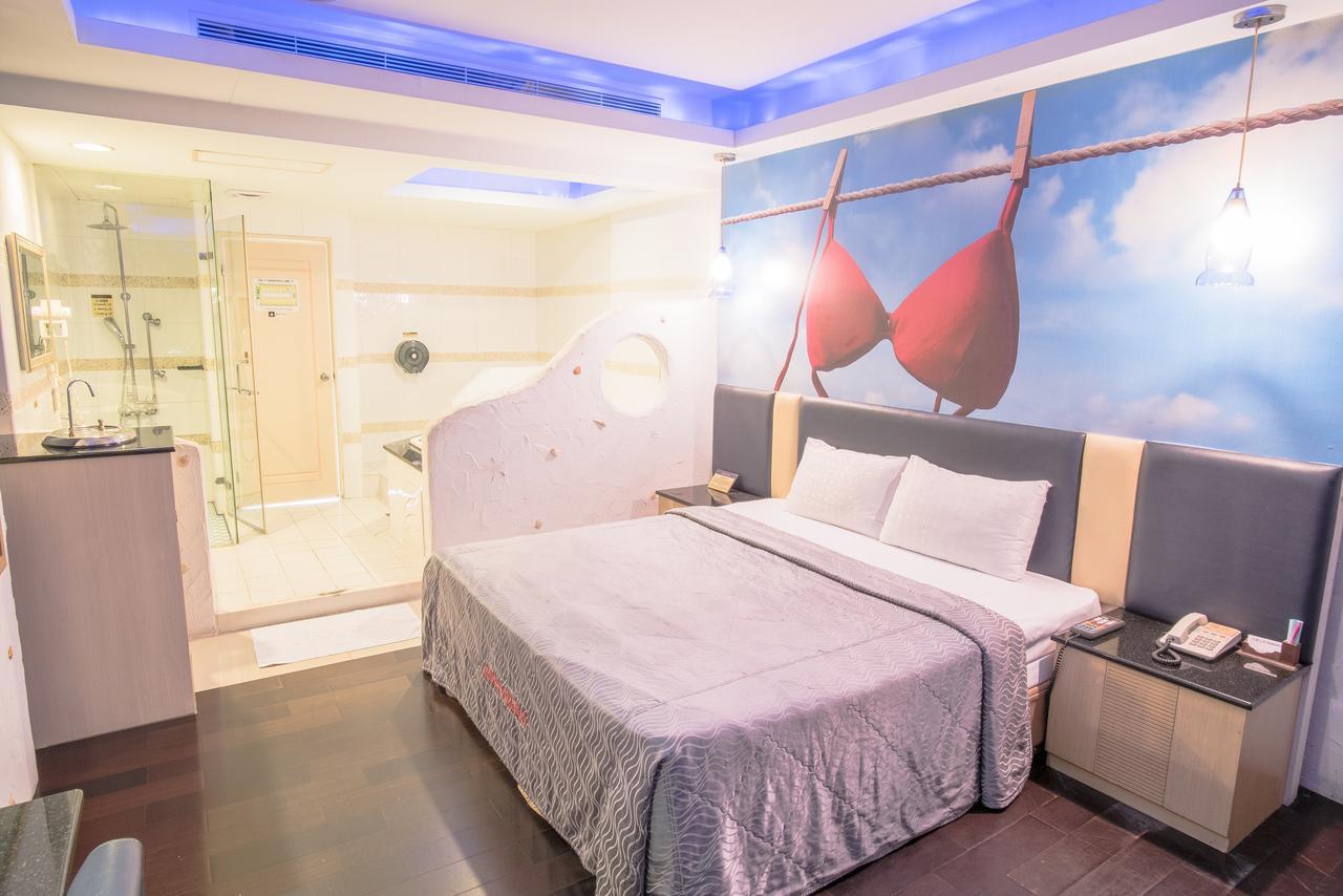 Alexander Motel Καοσιούνγκ Εξωτερικό φωτογραφία